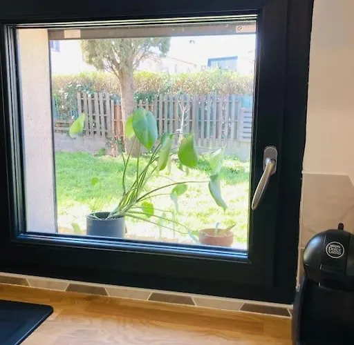 Au Pradet Apartment